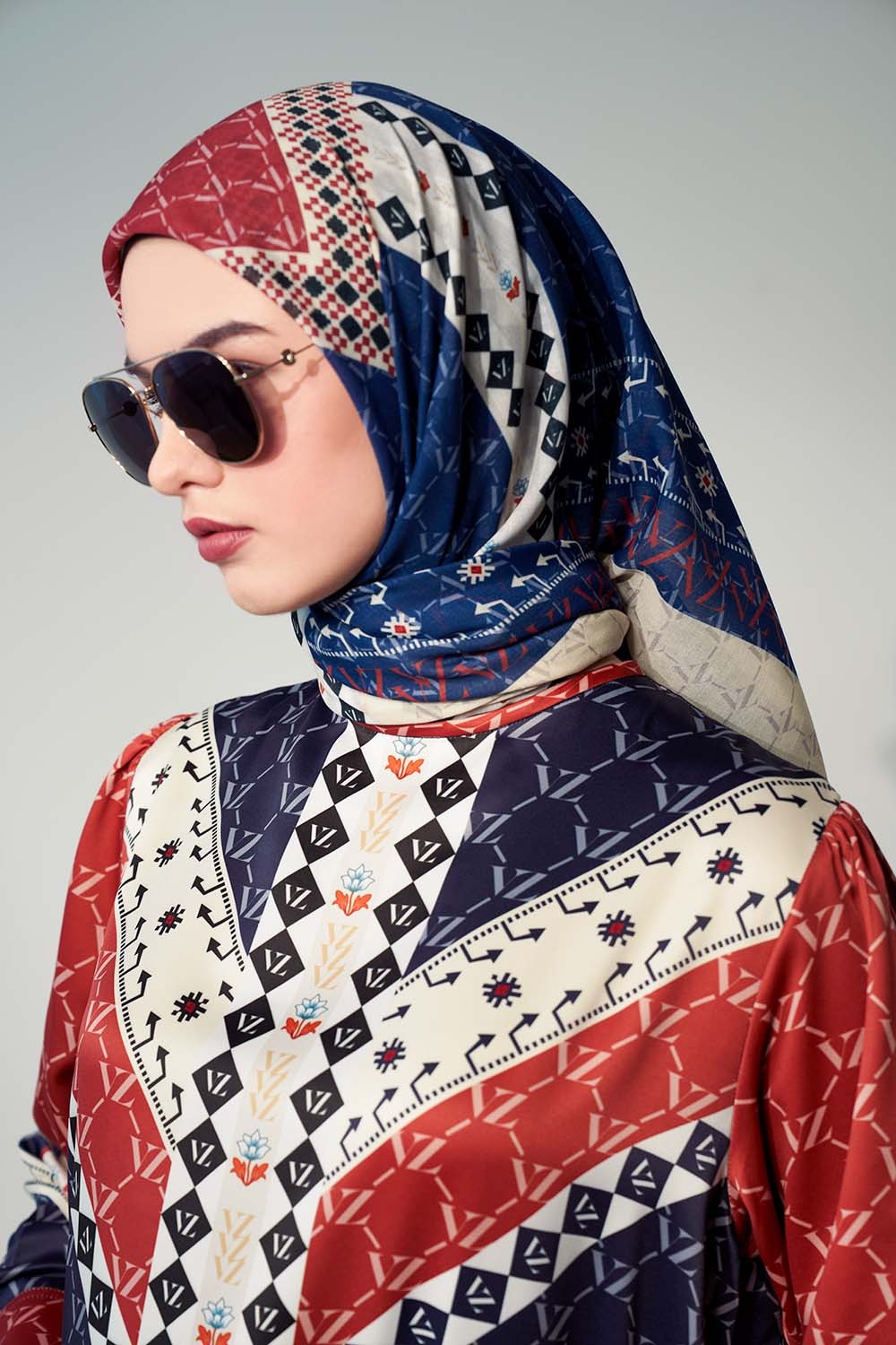 ESCAPADE SCARF - VIVI ZUBEDI