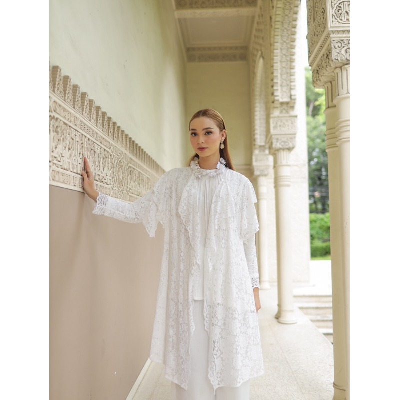 KARA OUTER WHITE - SIMPLYVEEWEE