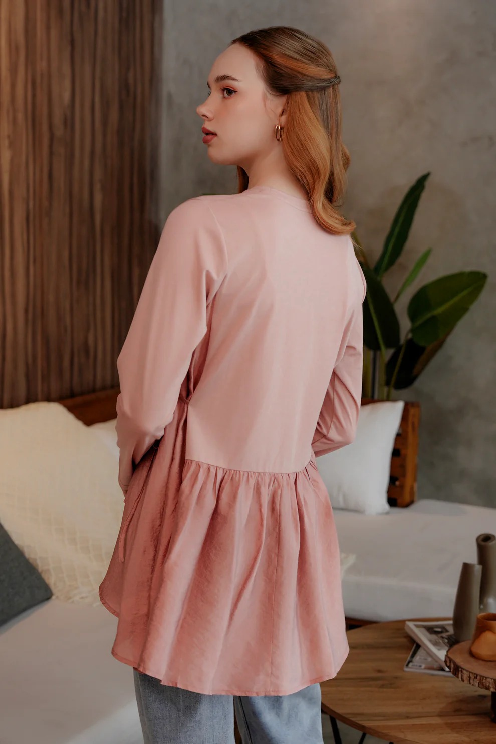 CAMELIA BLOUSE - BENANG JARUM