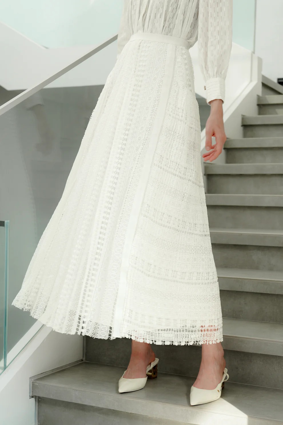 IRENE LACE SKIRT - BENANG JARUM