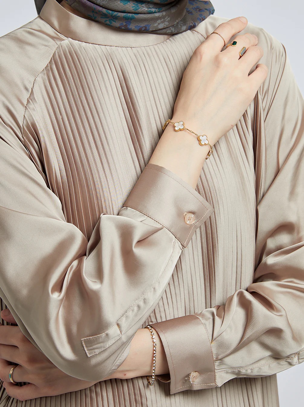 DENA PLEATED DRESS PLAIN - KAMI