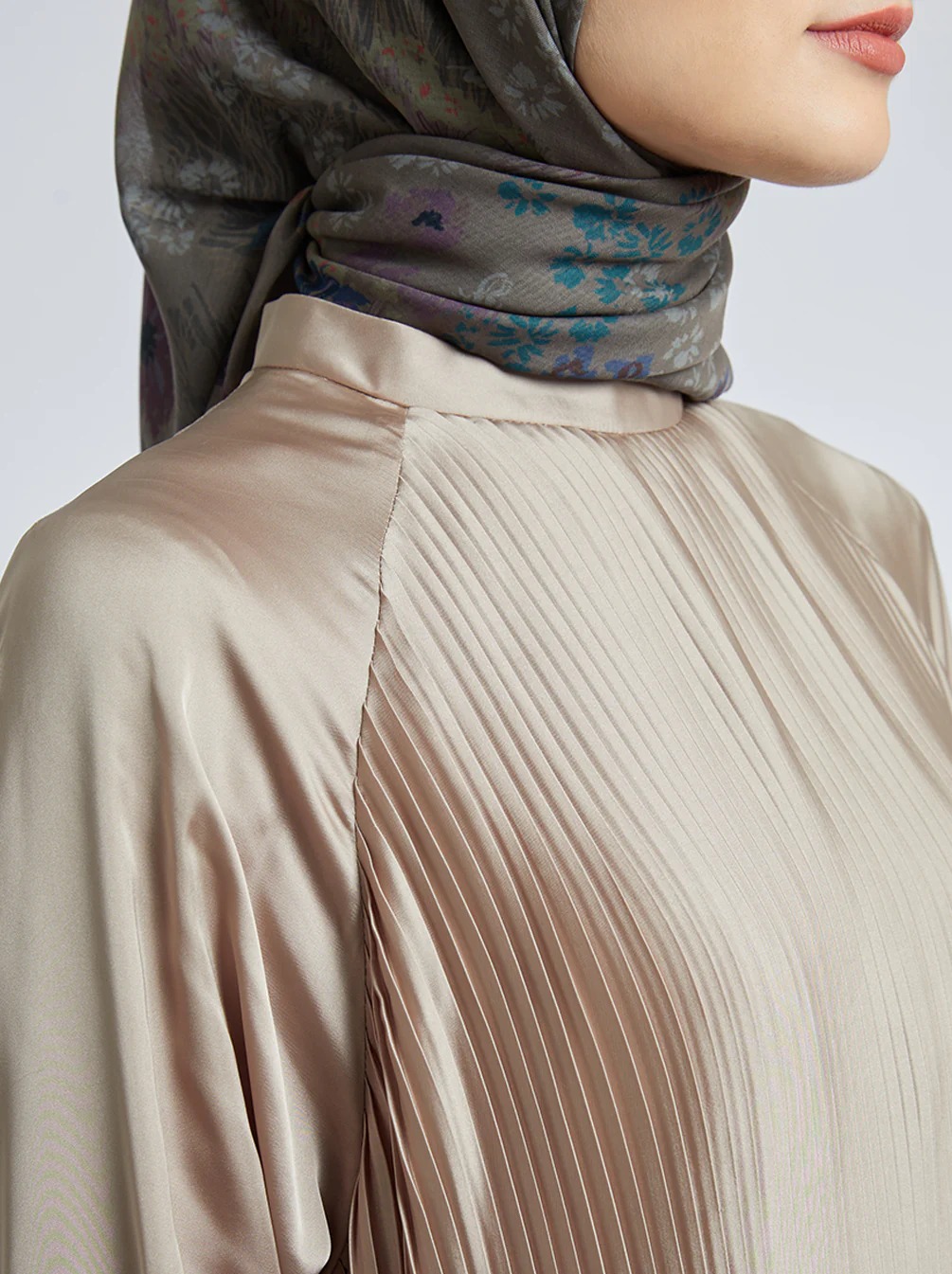 DENA PLEATED DRESS PLAIN - KAMI