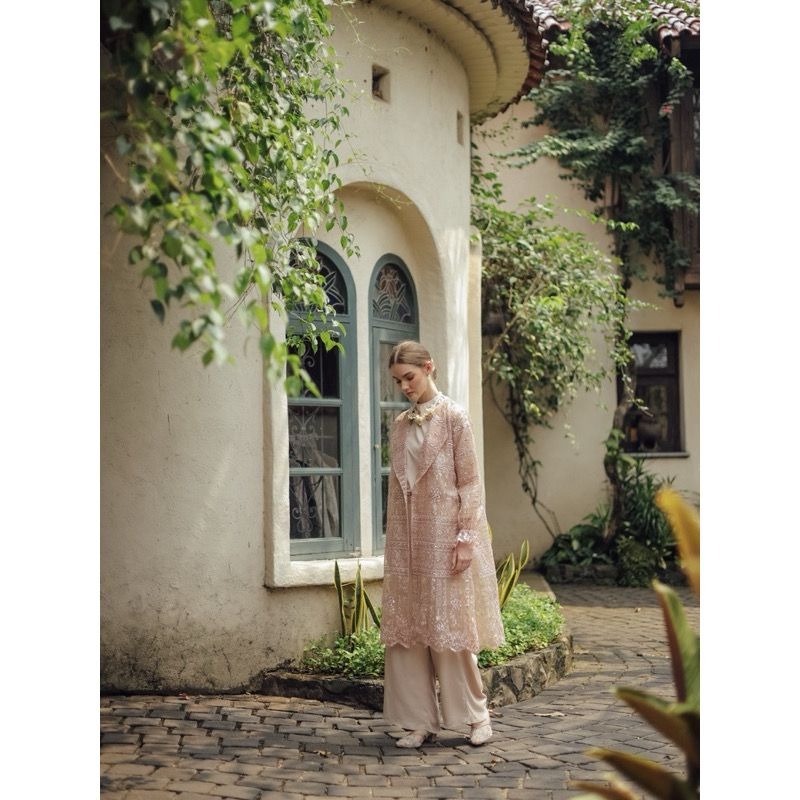 QILA OUTER - SIMPLYVEEWEE