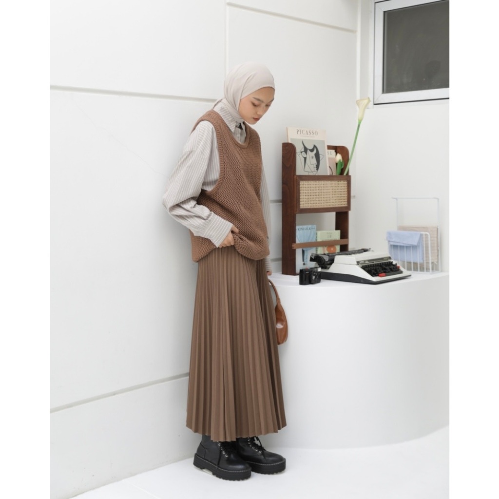 WEB KNIT VEST - SABAMODEST