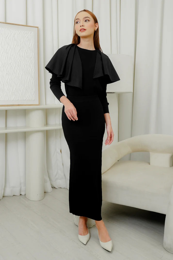 ANNA CAPE TOP - BENANG JARUM