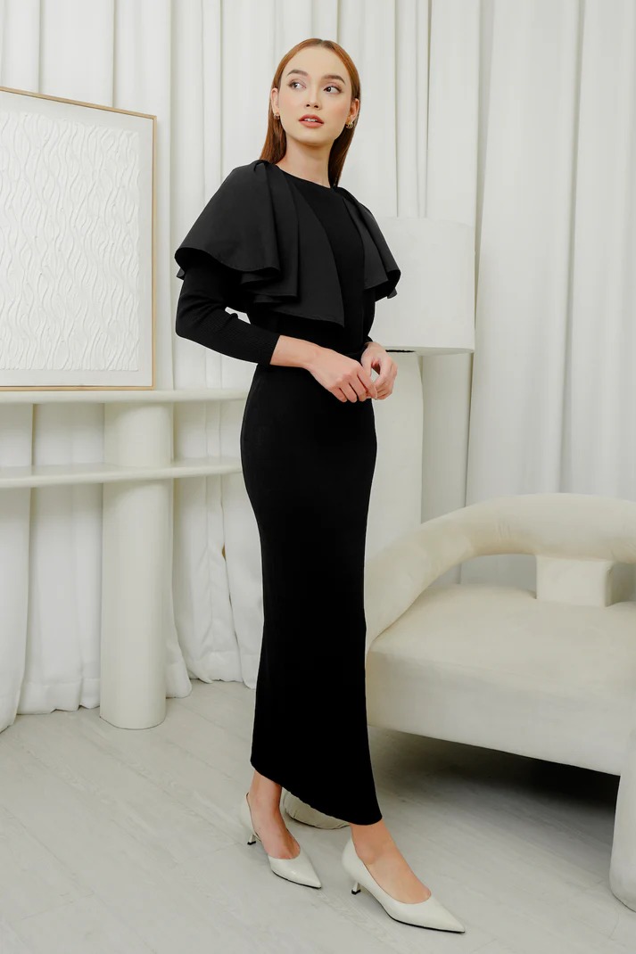 ANNA CAPE TOP - BENANG JARUM