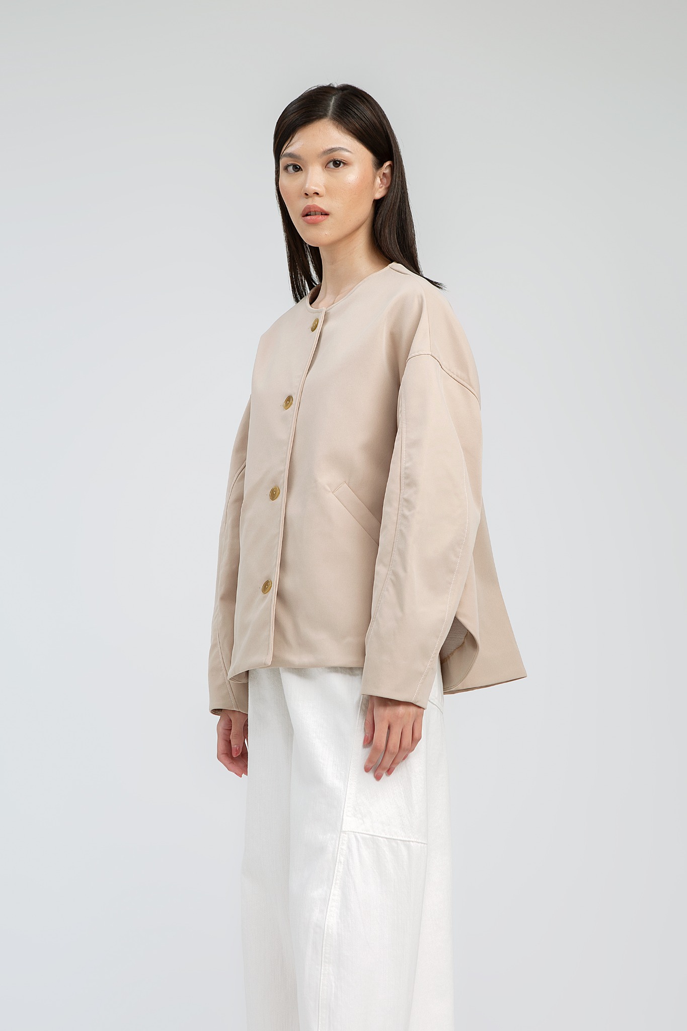 CATERIN BEIGE ROUND JACKET - NAGITA SLAVINA X IKYK