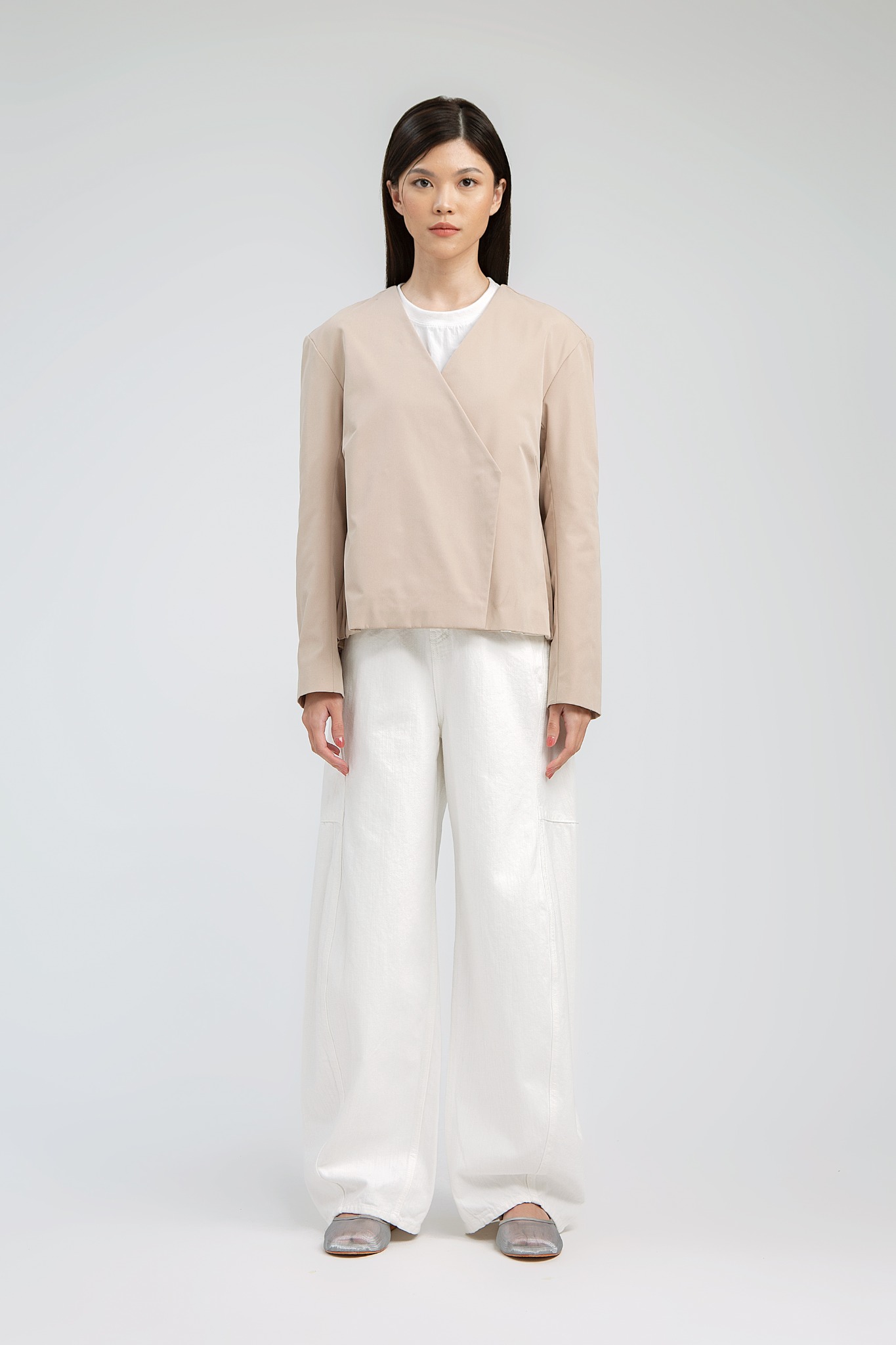 DELANO PLEATS BEIGE OUTER - NAGITA SLAVINA X IKYK