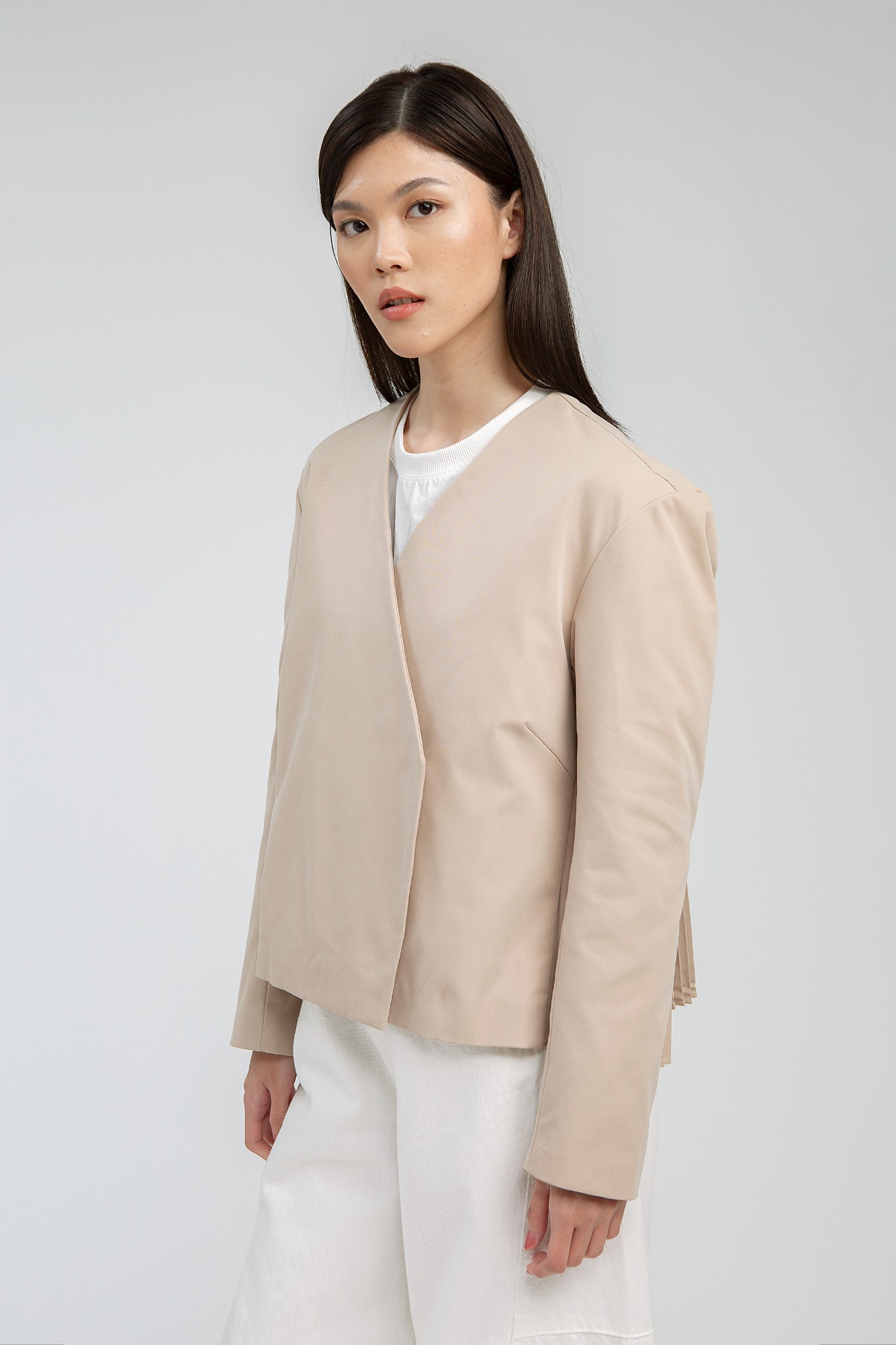 DELANO PLEATS BEIGE OUTER - NAGITA SLAVINA X IKYK