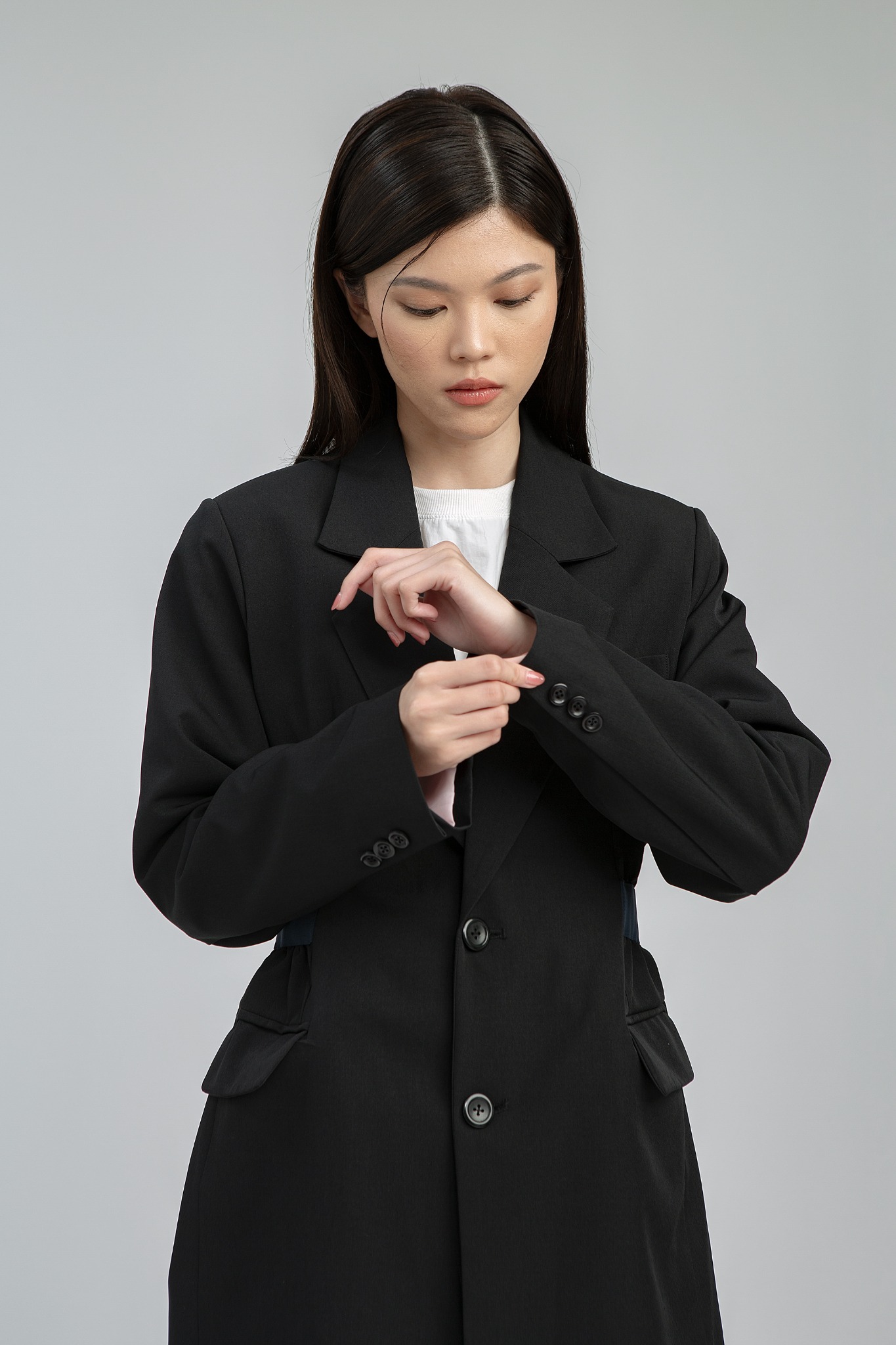 LUPIN BLACK BLAZER - NAGITA SLAVINA - IKYK