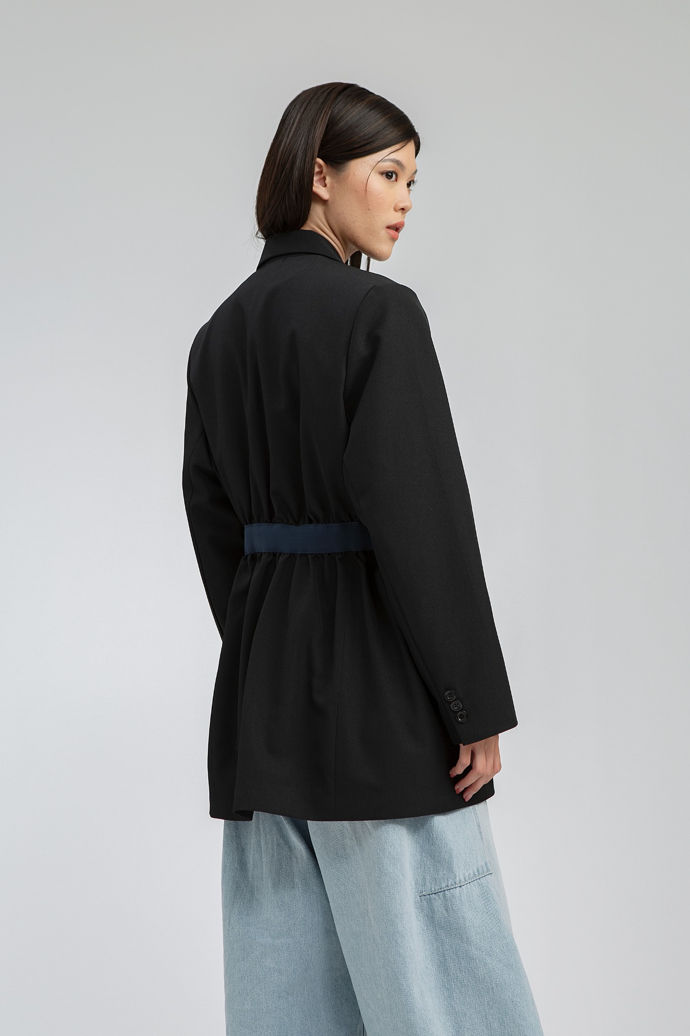 LUPIN BLACK BLAZER - NAGITA SLAVINA - IKYK