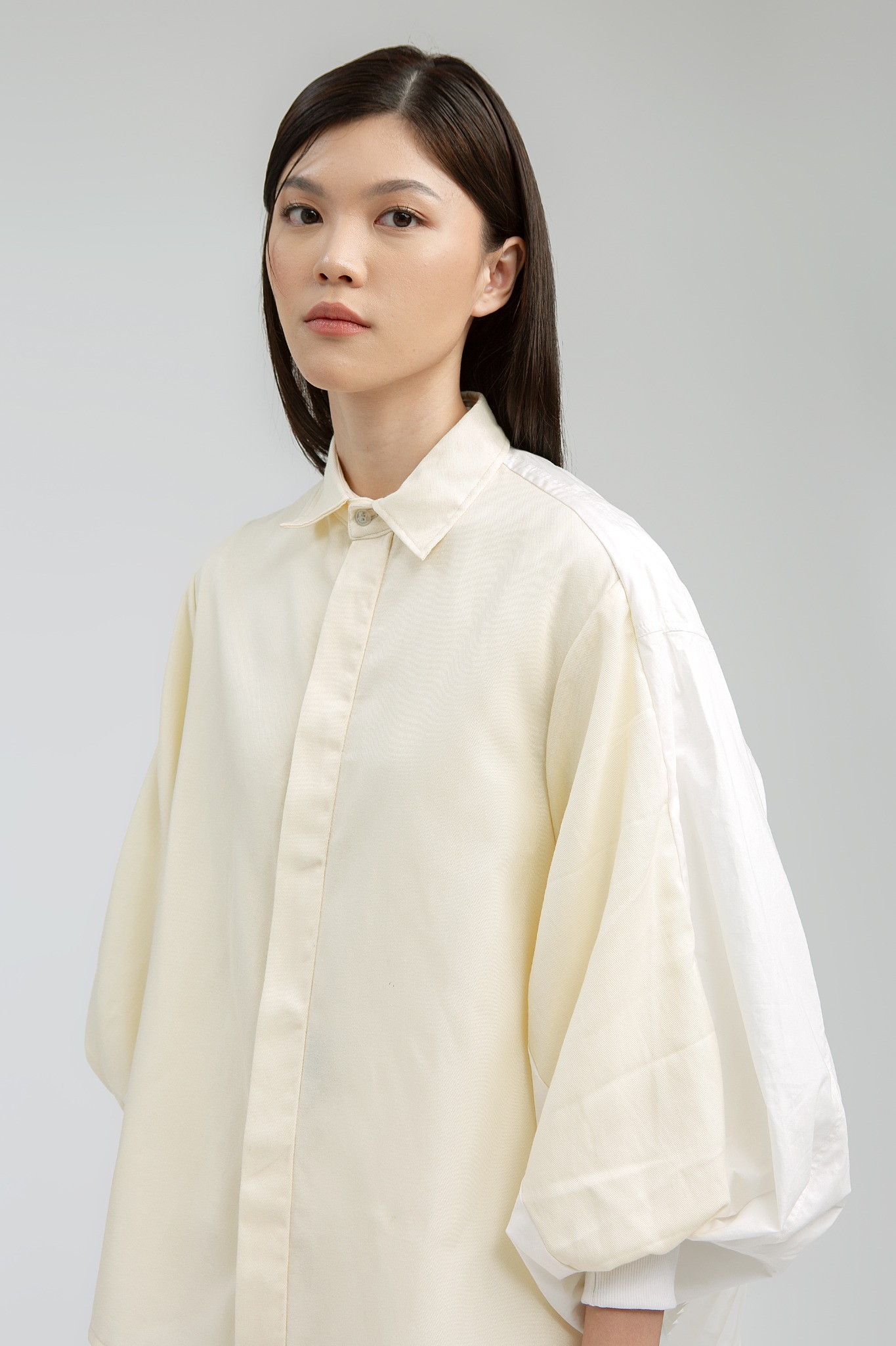 AMAPOLA LIGHT YELLOW PLEATS SHIRT - NAGITA SLAVINA X IKYK