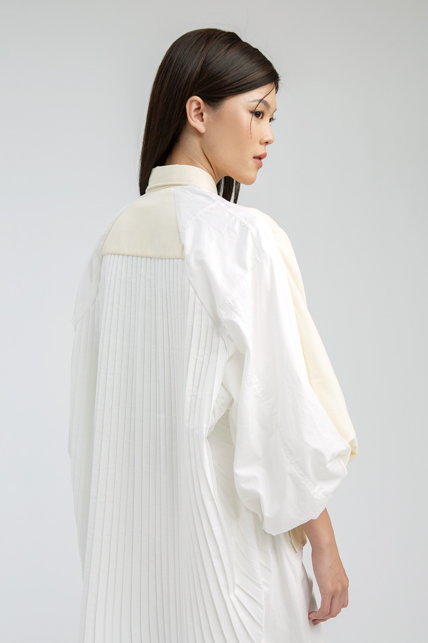AMAPOLA LIGHT YELLOW PLEATS SHIRT - NAGITA SLAVINA X IKYK