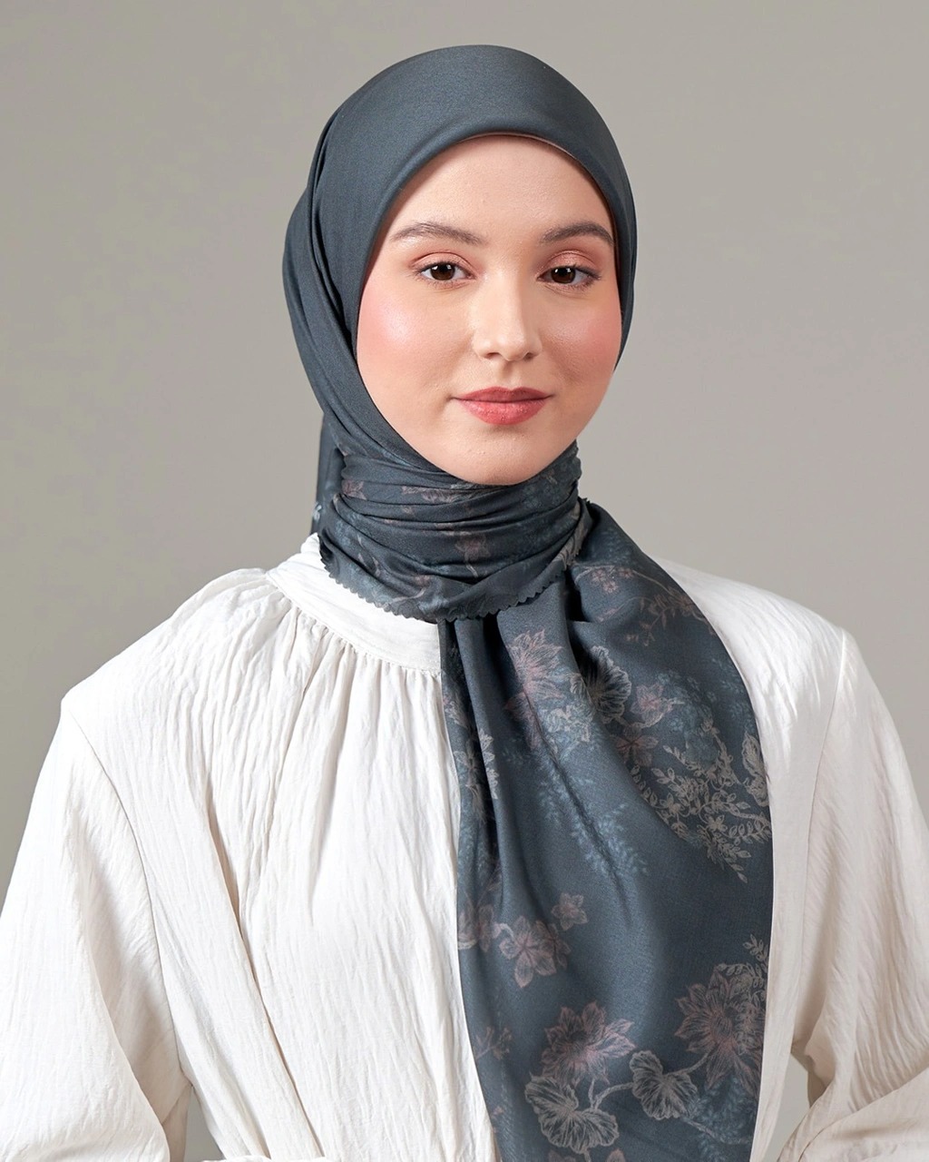 KAZUMI SCARF - JEDA