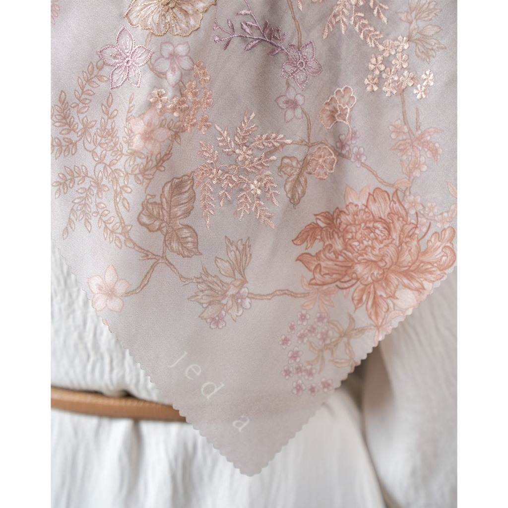 KAZUMI SCARF - JEDA