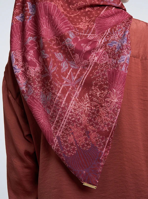 NUANSA SIGNATURE SCARF - KAMI