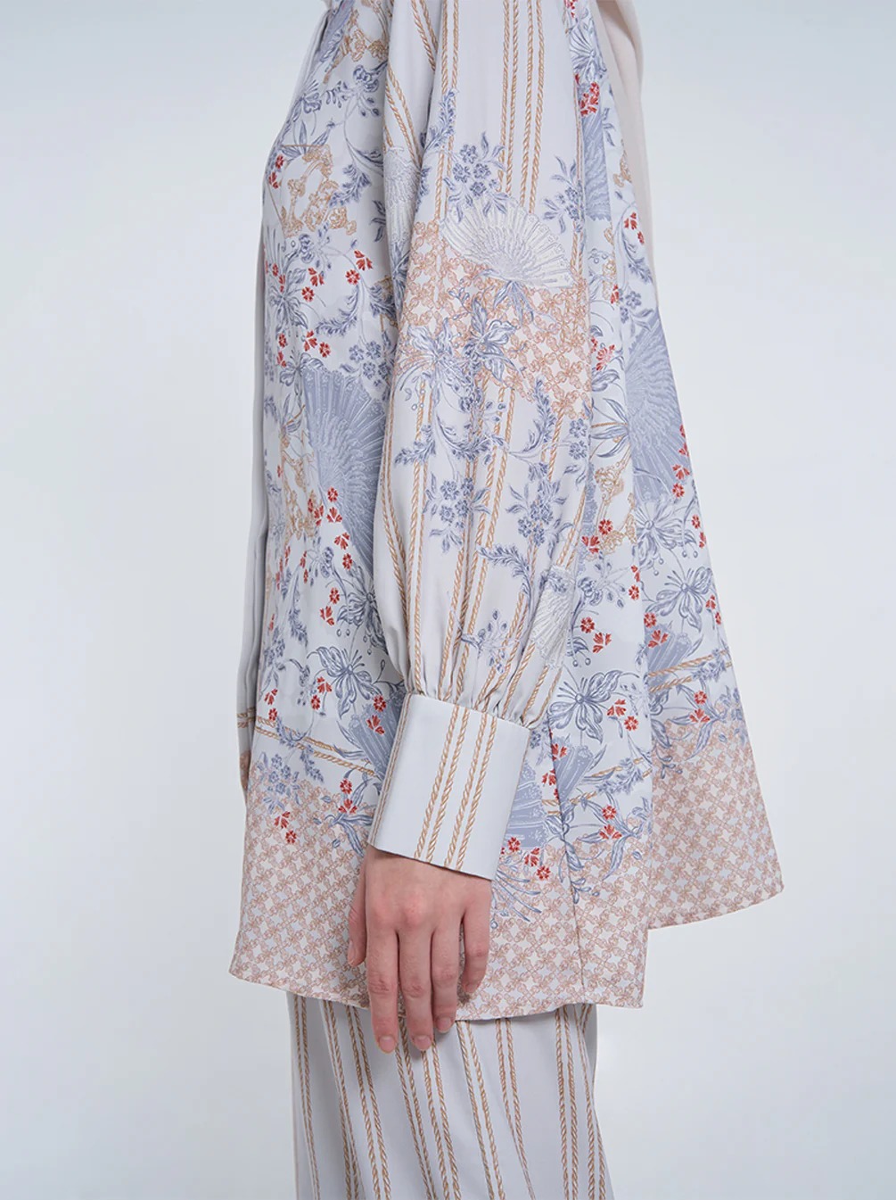 KEMAYU BISHOP SLEEVE TOP - KAMI