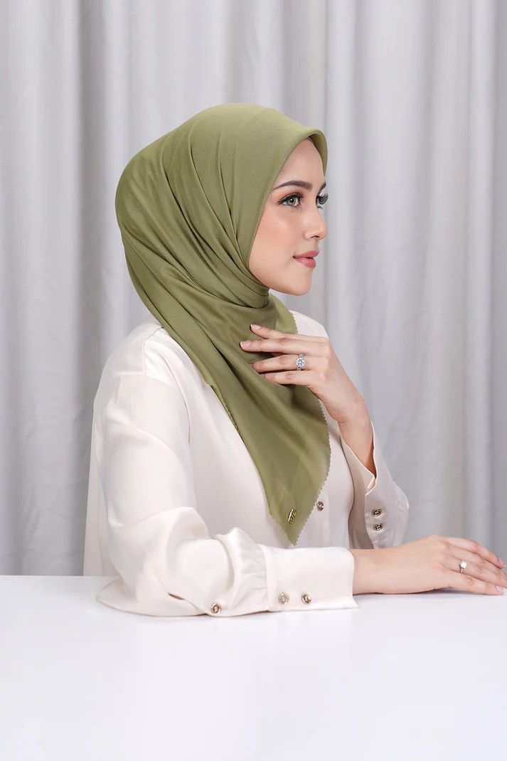 BASIC SCARF - BUTTONSCARVES