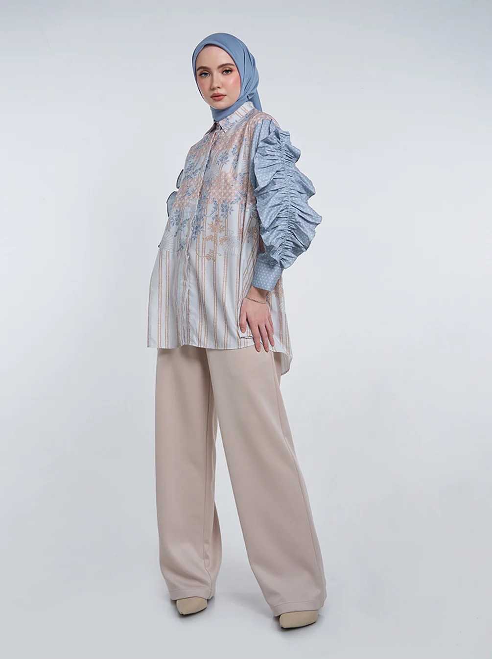 DITYA GATHERED SLEEVE TOP - KAMI