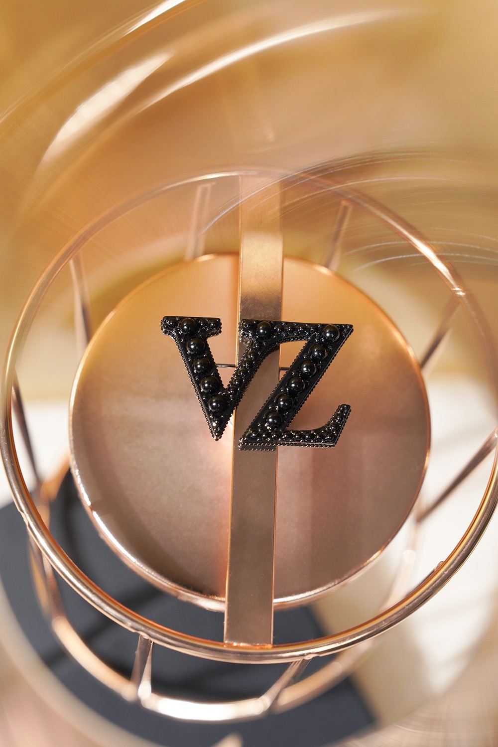 GLEAM BROOCH - VIVI ZUBEDI