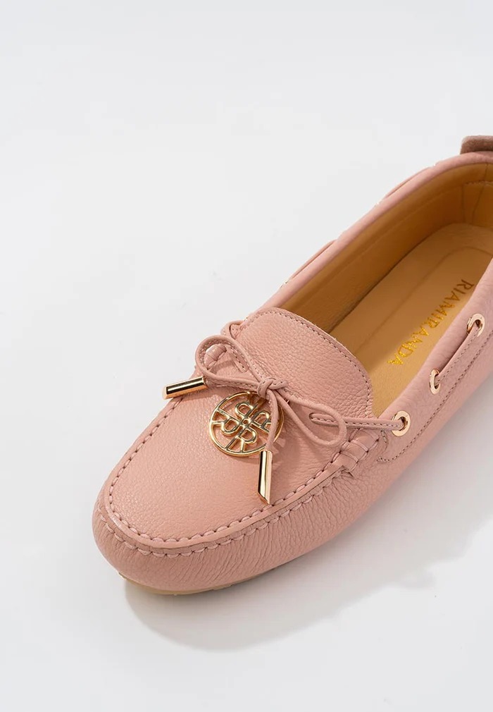 MOCCASIN SHOES - RIA MIRANDA