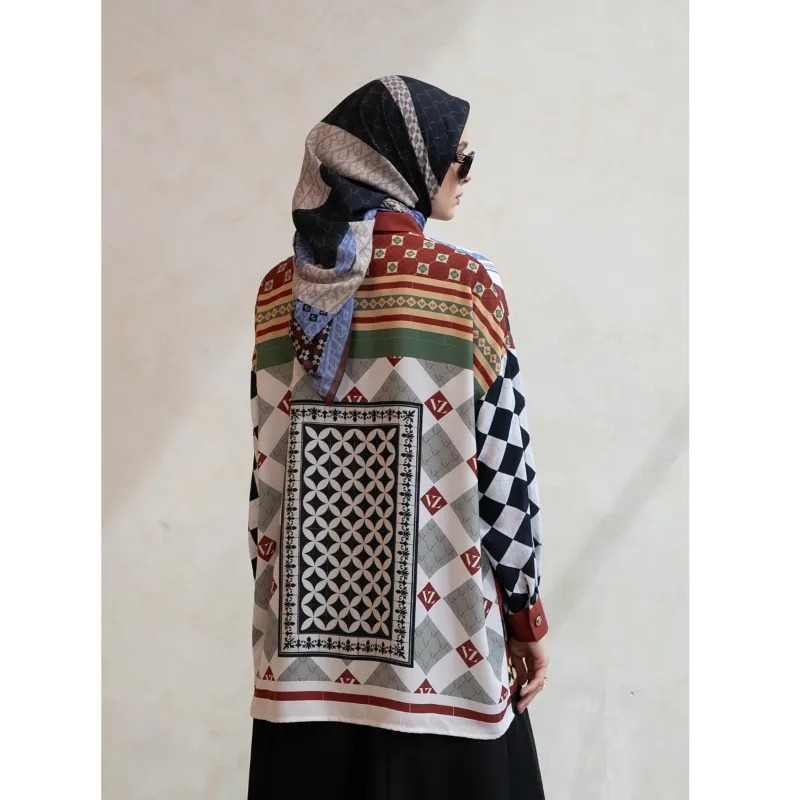 EMERY TOP - VIVI ZUBEDI