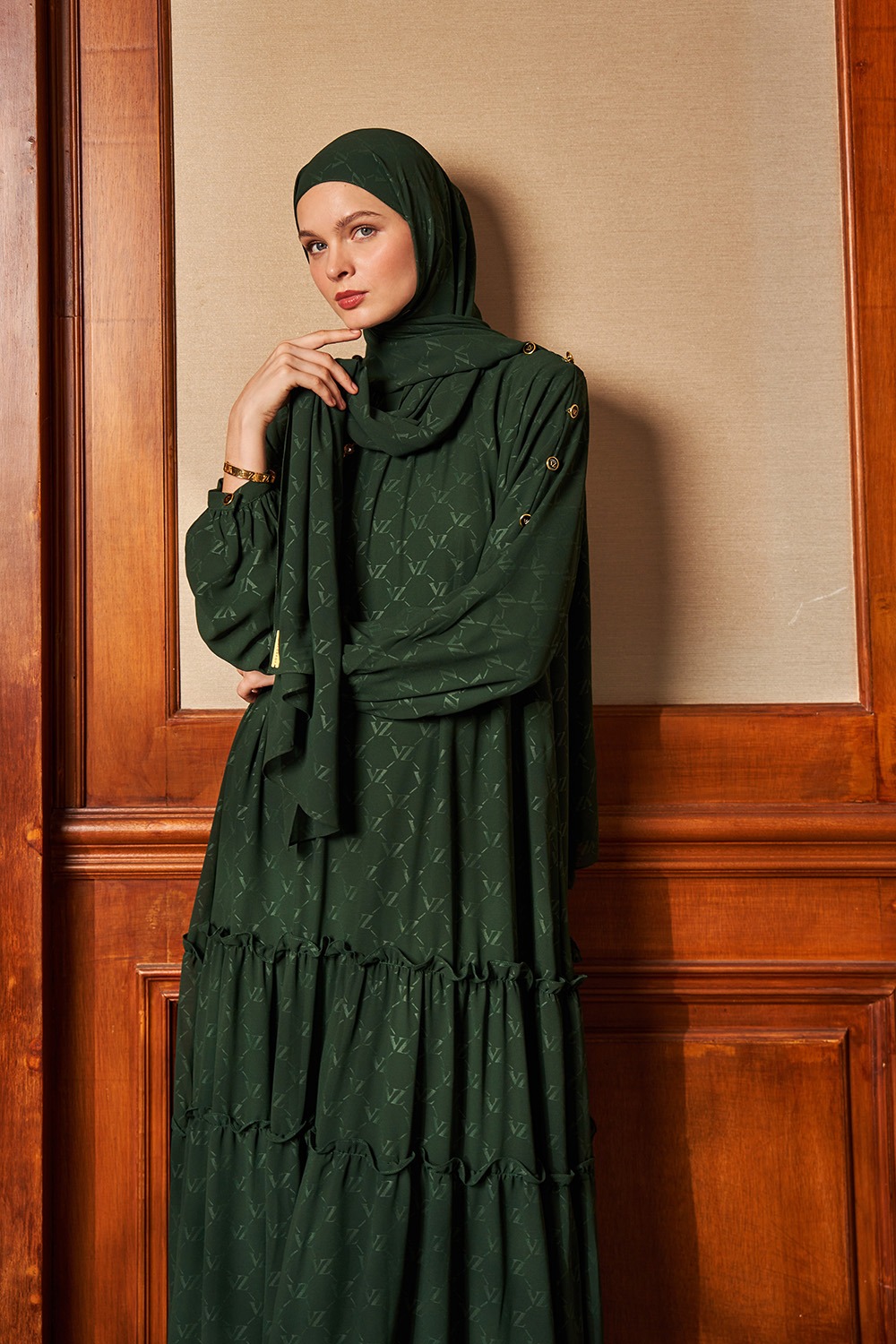 SIGNATURE EMBOSSED PASHMINA - VIVI ZUBEDI