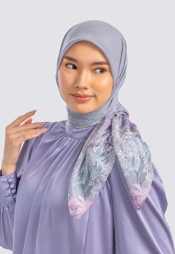 QUINN SCARF - RIA MIRANDA