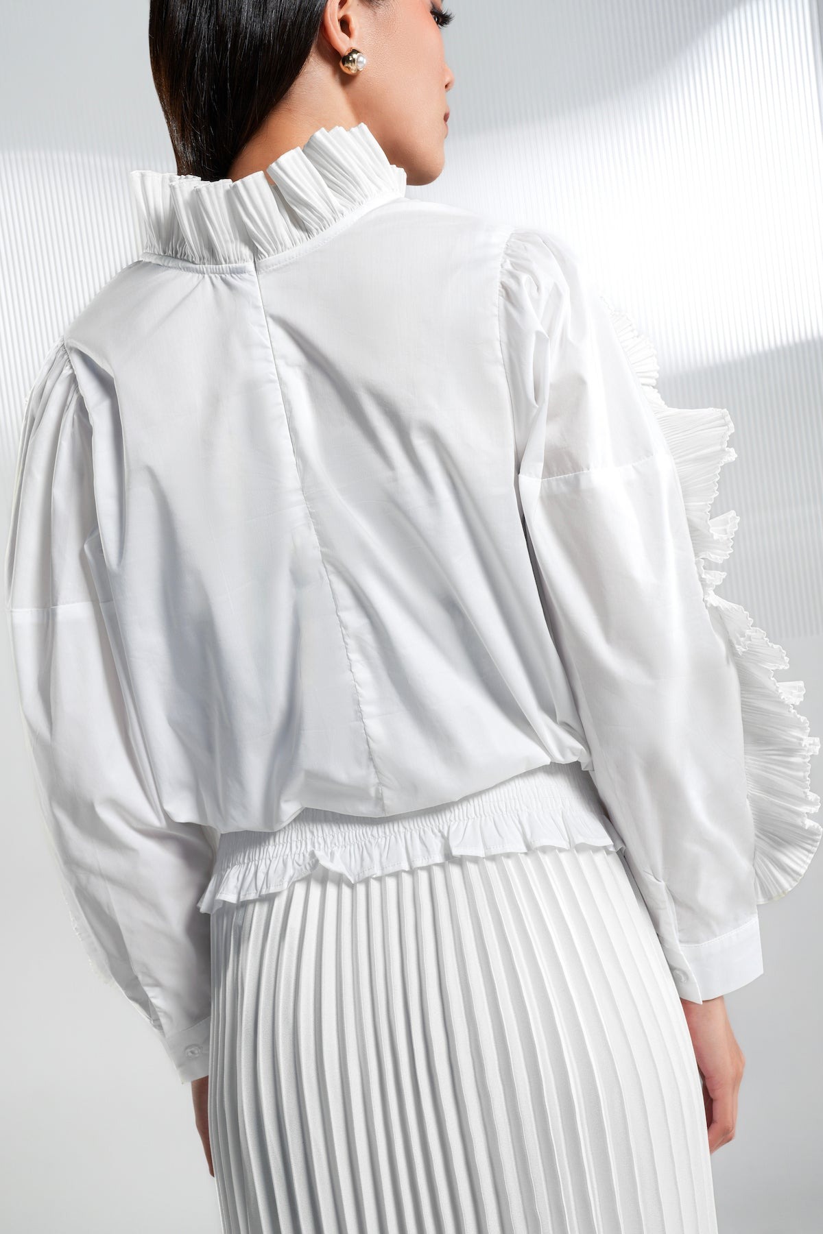 SUMMER RUFFLED BLOUSE - BENANG JARUM