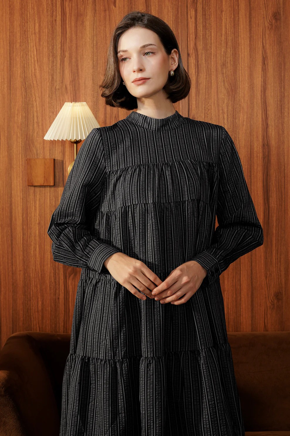 MIRA TEXTURE DRESS BLACK - BENANG JARUM