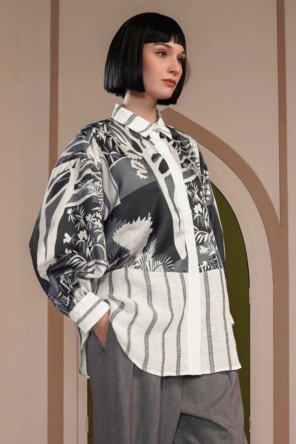 DREAMSCAPE DIMENSIONS STRIPE SHIRT NOIR - BENANG JARUM