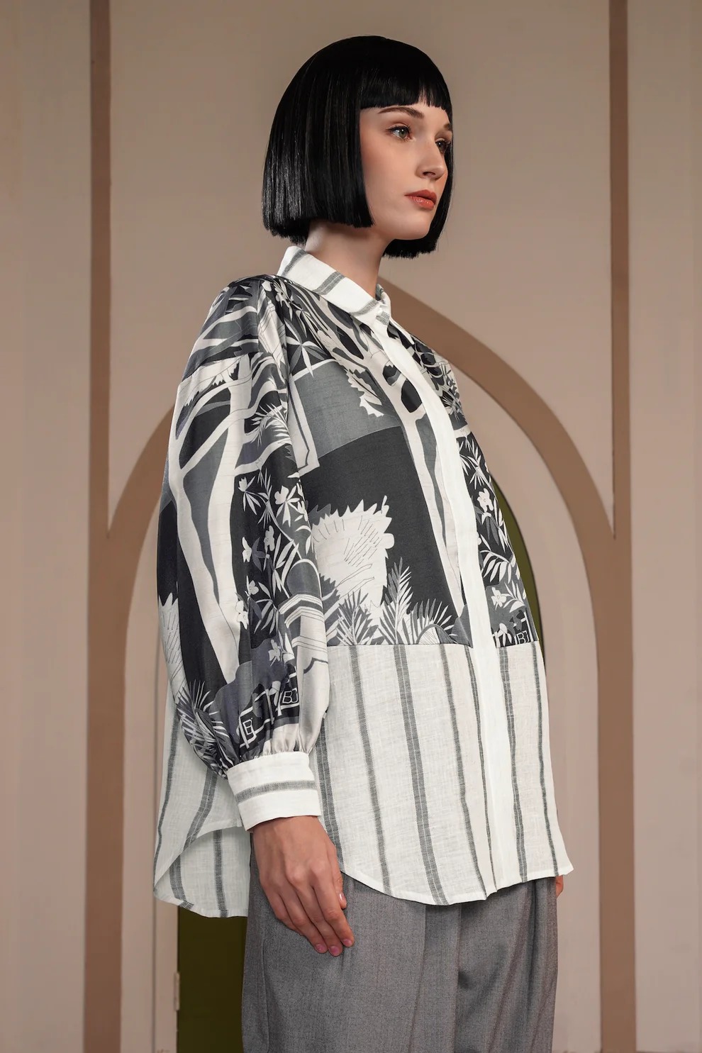DREAMSCAPE DIMENSIONS STRIPE SHIRT NOIR - BENANG JARUM