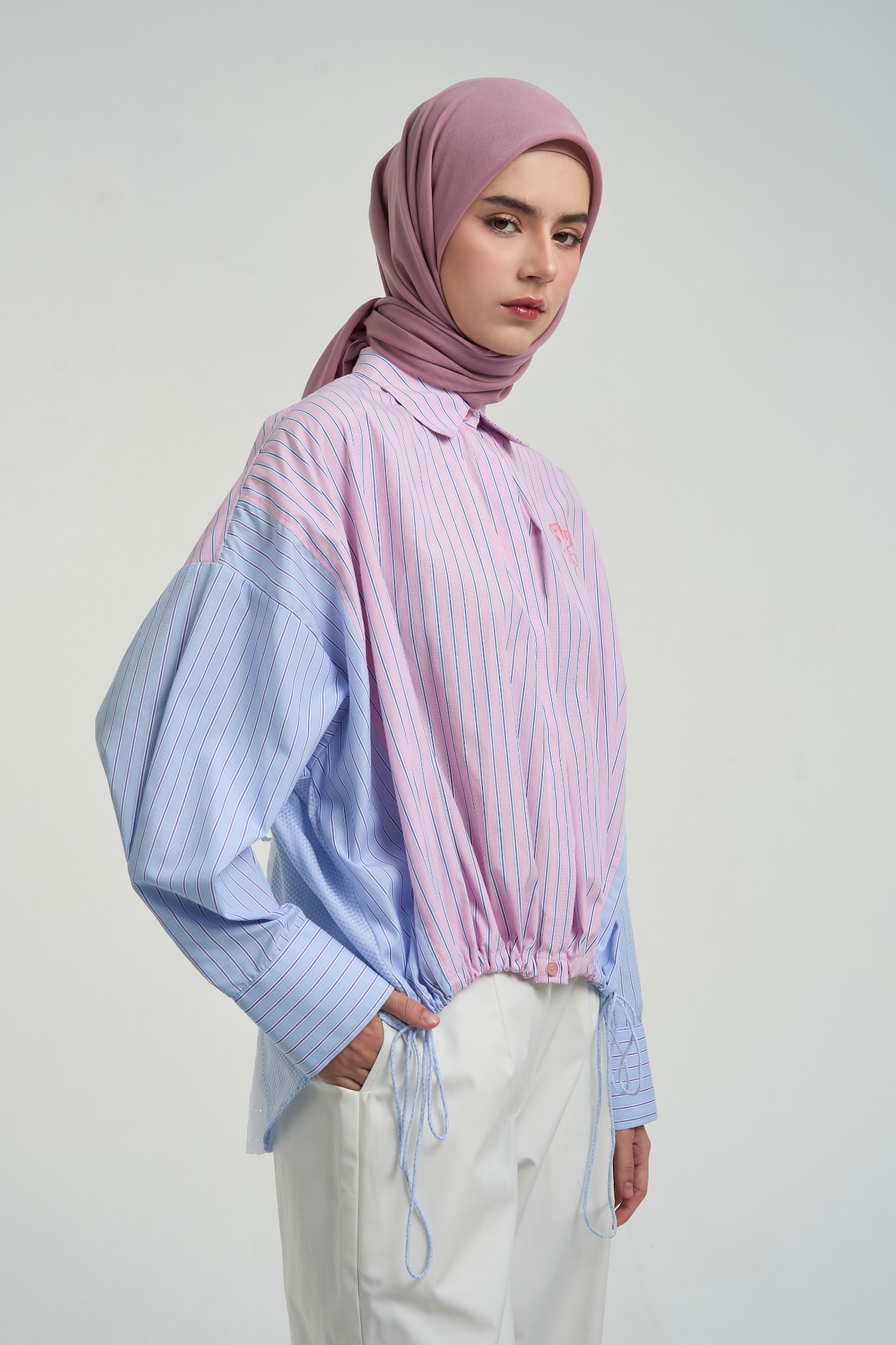 YUA GATHERED TOP PINK BLUE - KAMI