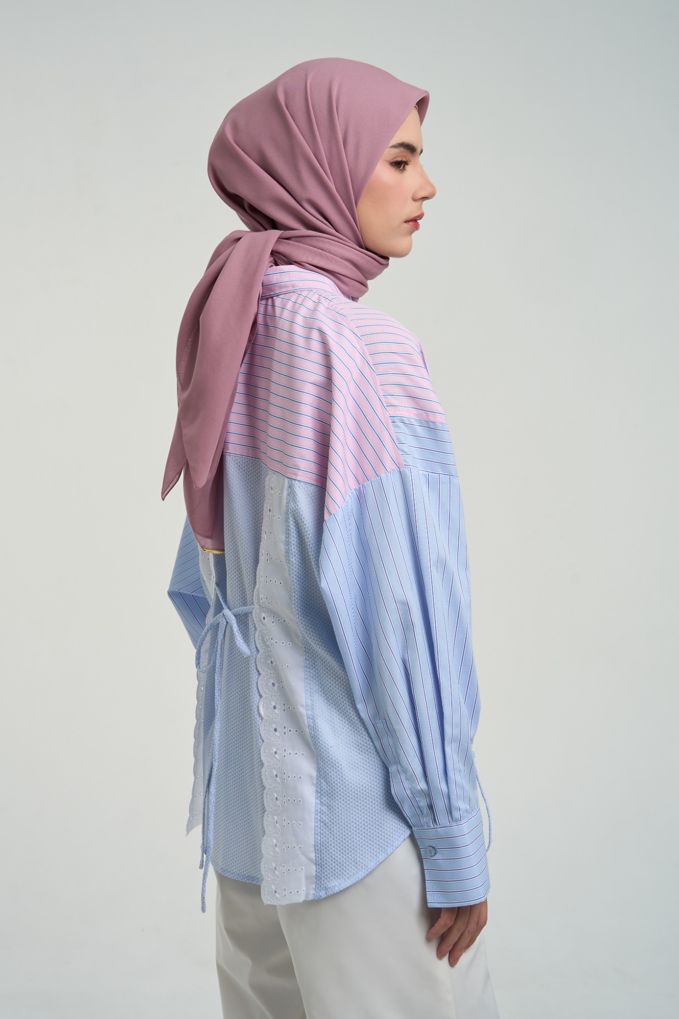 YUA GATHERED TOP PINK BLUE - KAMI