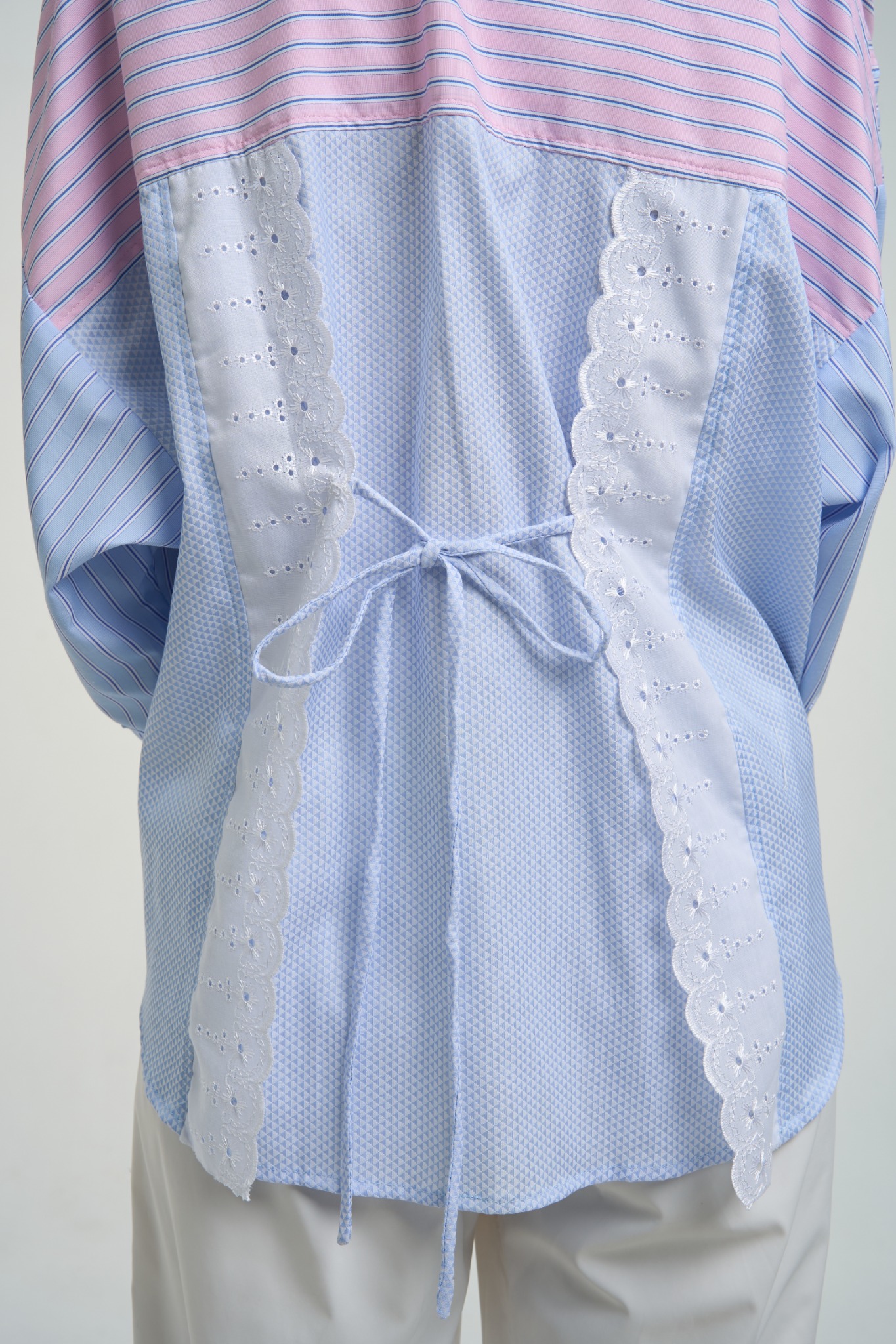 YUA GATHERED TOP PINK BLUE - KAMI