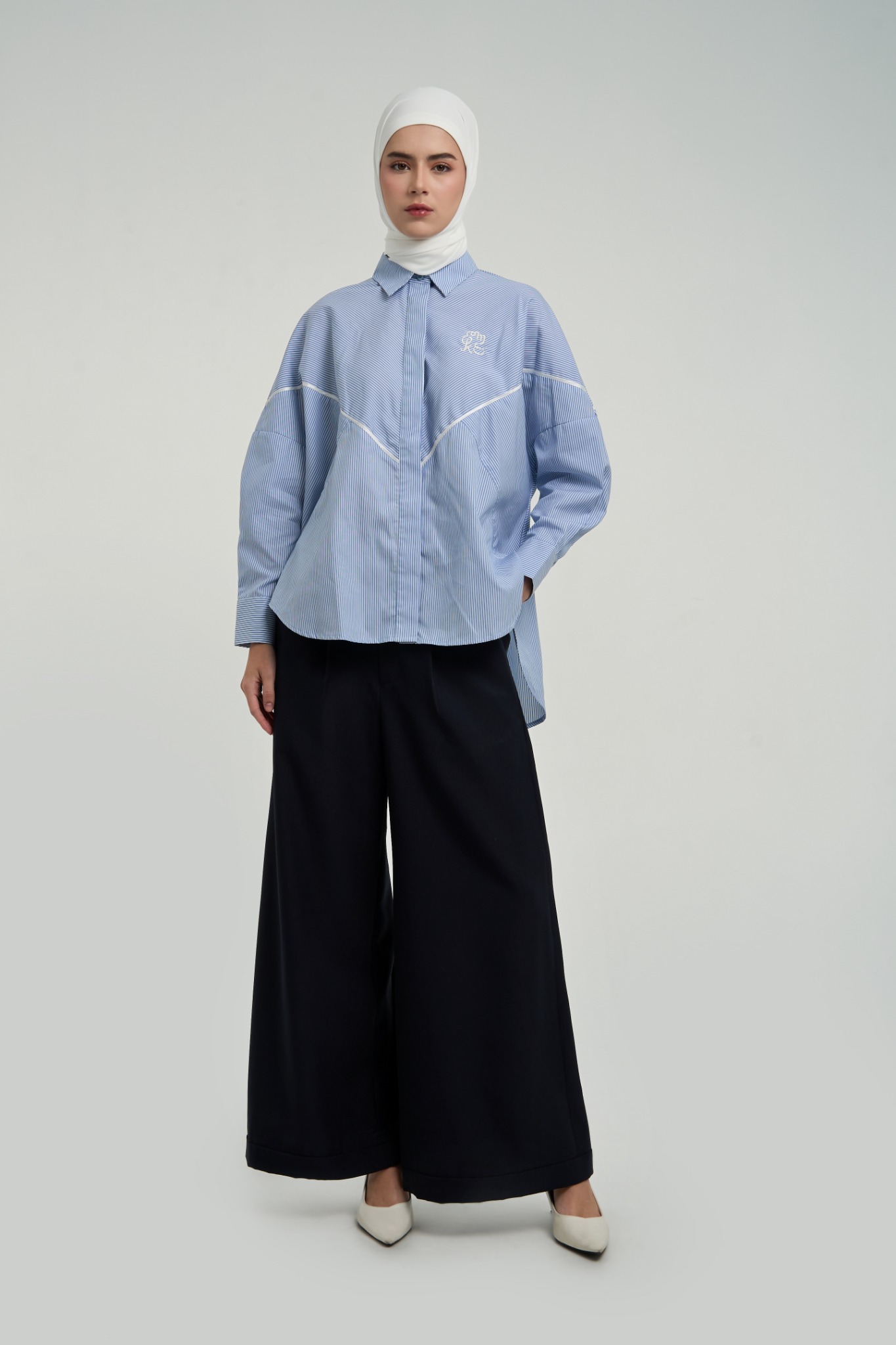 MISYA OVERSIZED TOP  BLUE - KAMI