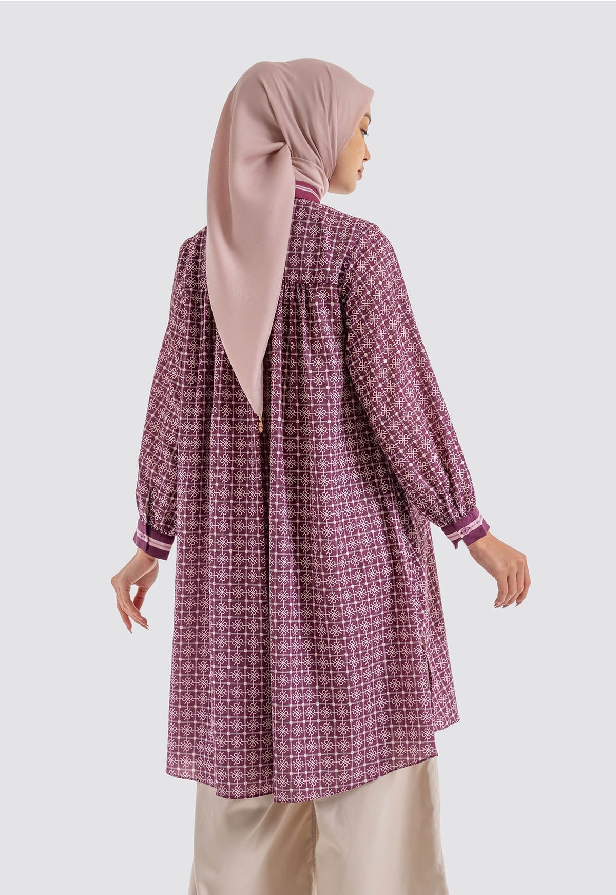 REVINNA TUNIC - RIA MIRANDA