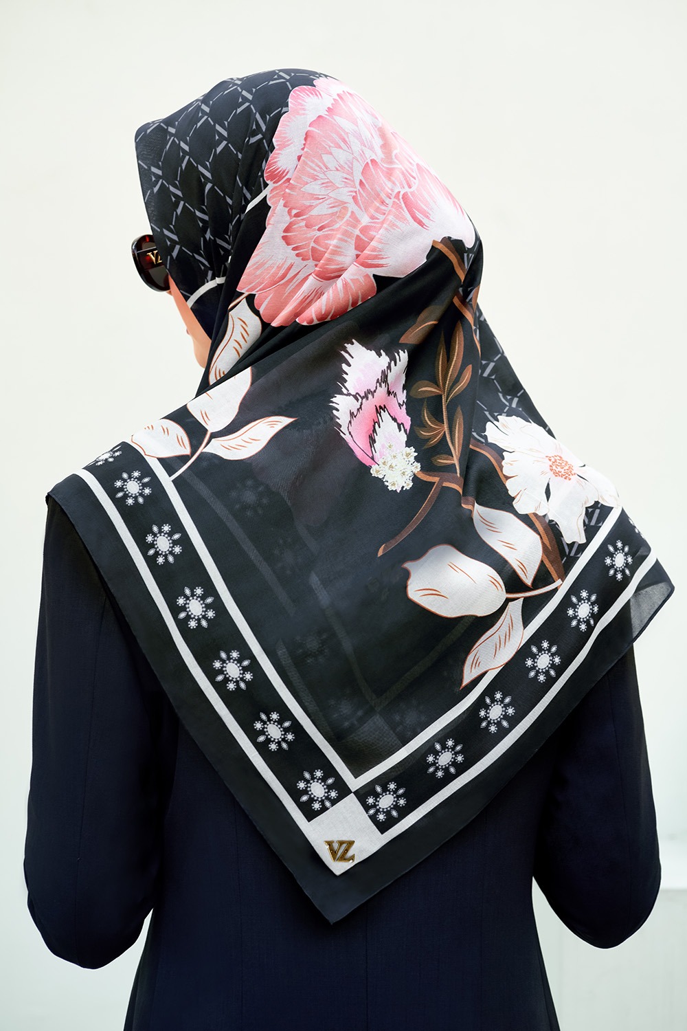 ALLURE SCARF - VIVI ZUBEDI