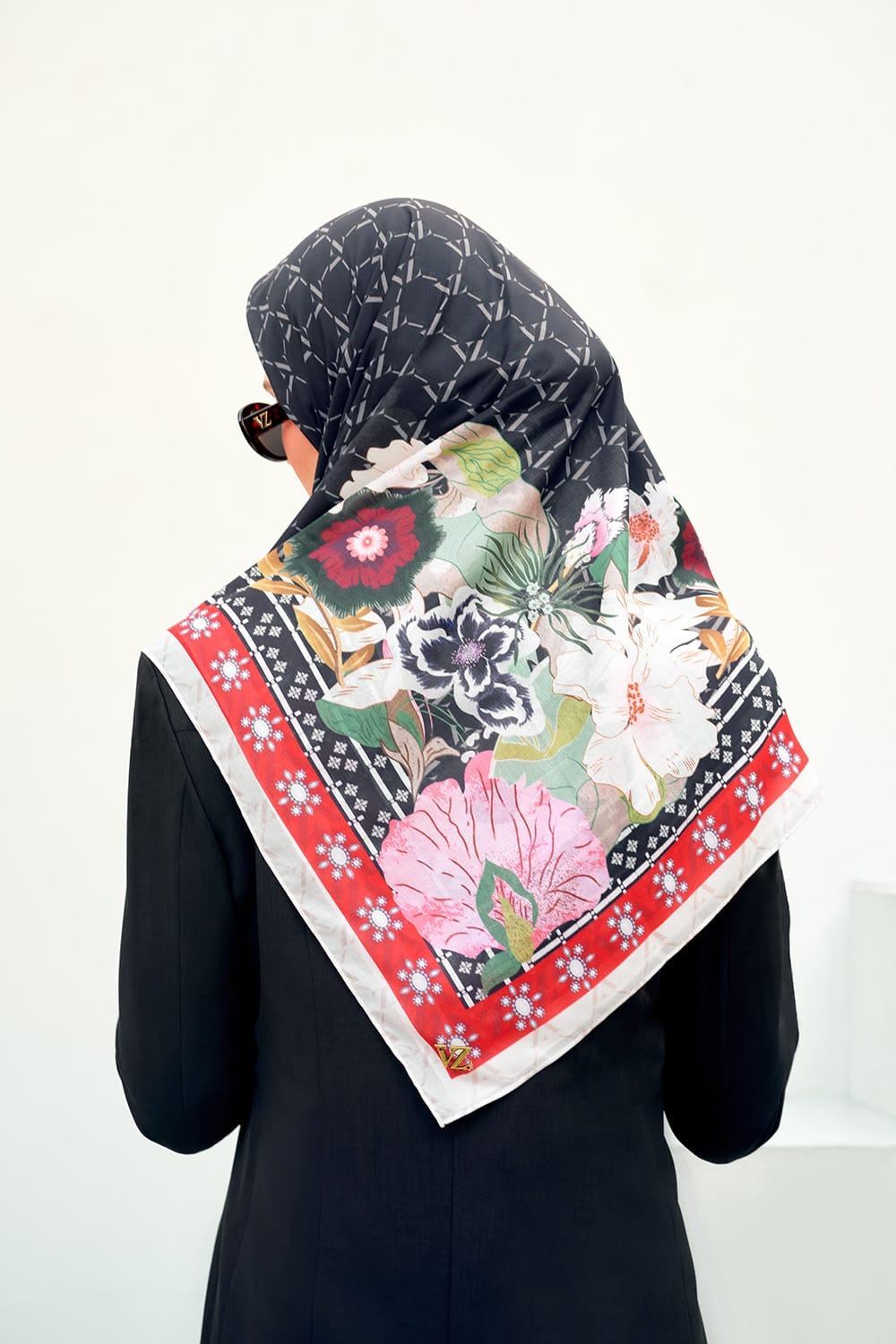 LAVEEN SCARF - VIVI ZUBEDI