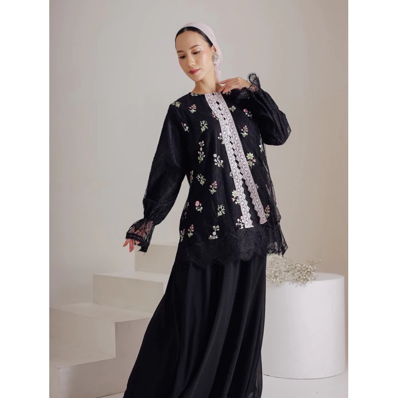 HASYA TOP - SIMPLYVEEWEE