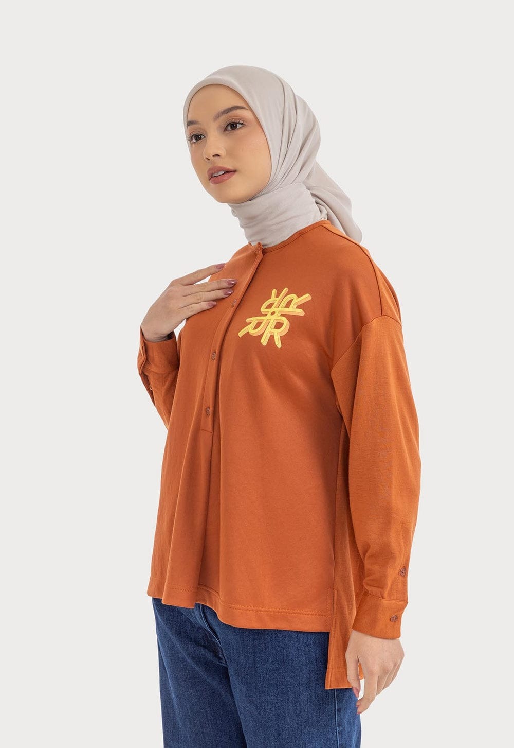ARIA SWEATERSHIRT - RIA MIRANDA