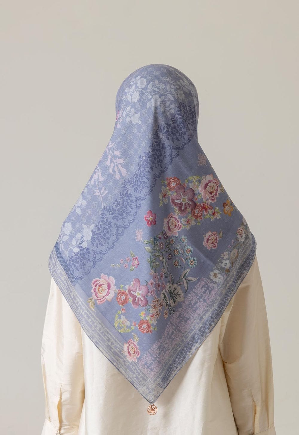 NEZANA SCARF - RIA MIRANDA