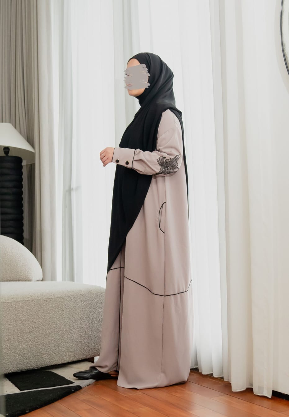 NAJRAN PIPING LACE ABAYA - ITSAR