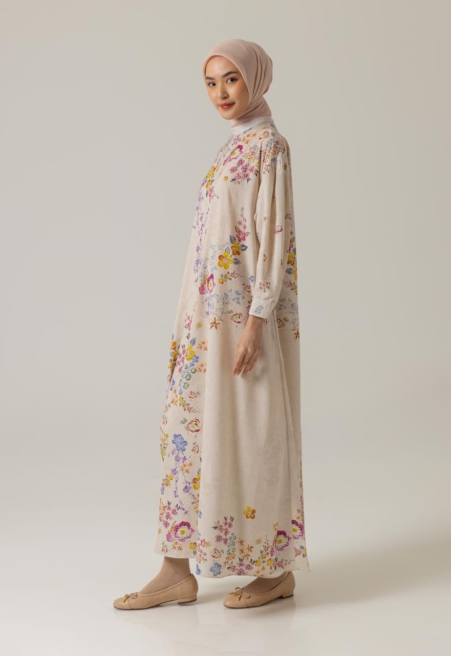 EMMA DRESS CREAM - RIA MIRANDA
