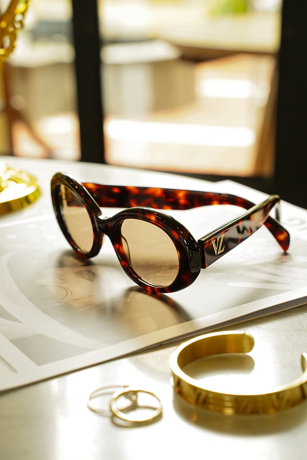 ECLIPSE SUNGLASSES - VIVI ZUBEDI