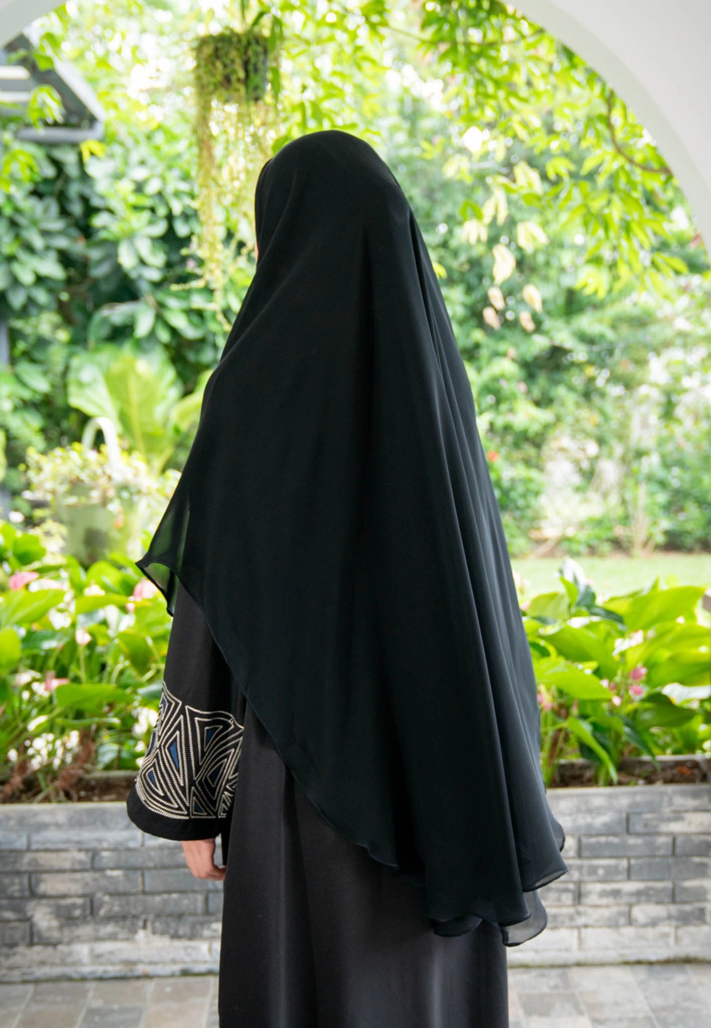 ADEN LAYER KHIMAR - ITSAR