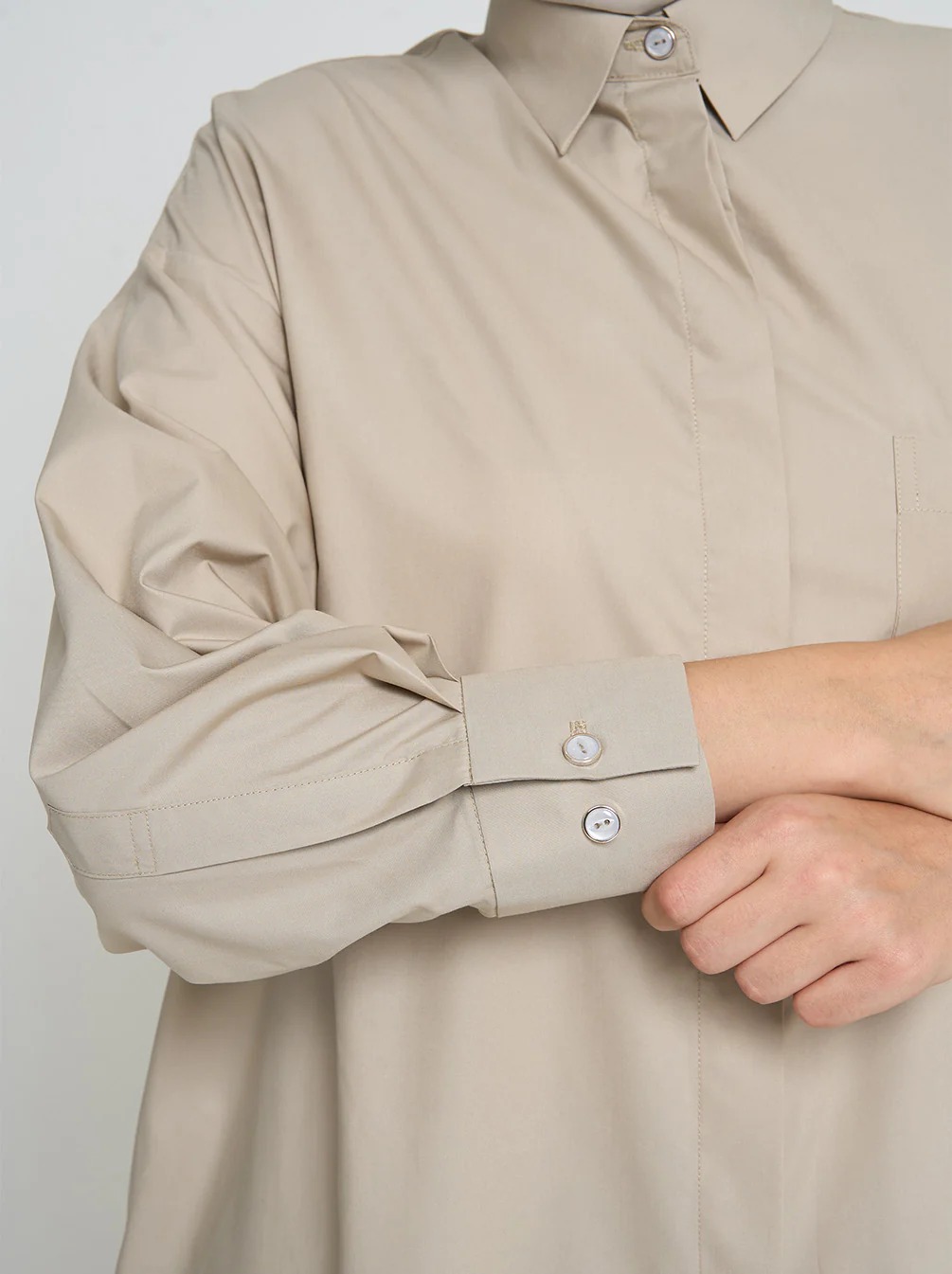 CALLA EMBROIDERY POCKET DRESS - KAMI