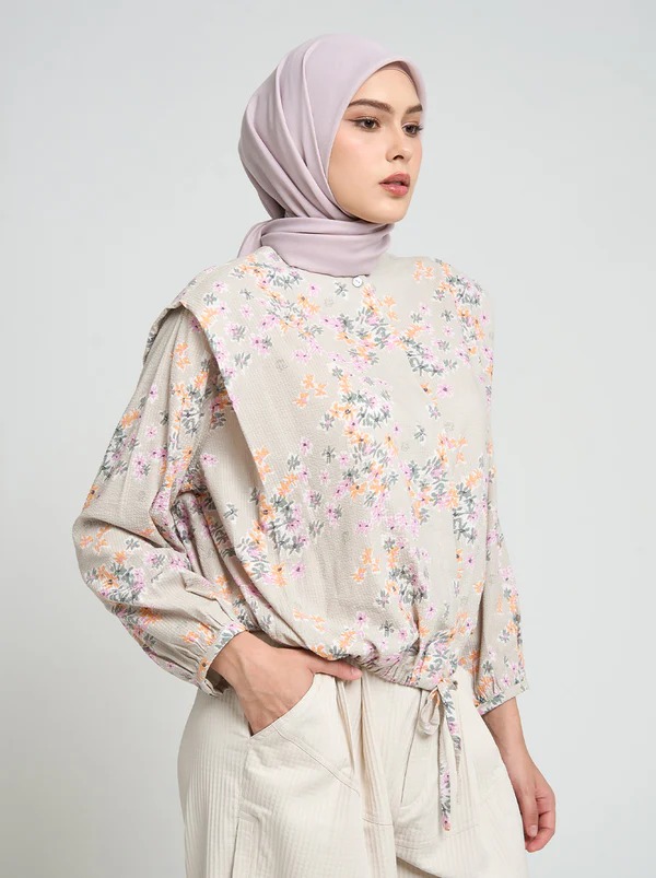 GALINA DRAWSTRING TOP TAUPE - KAMI