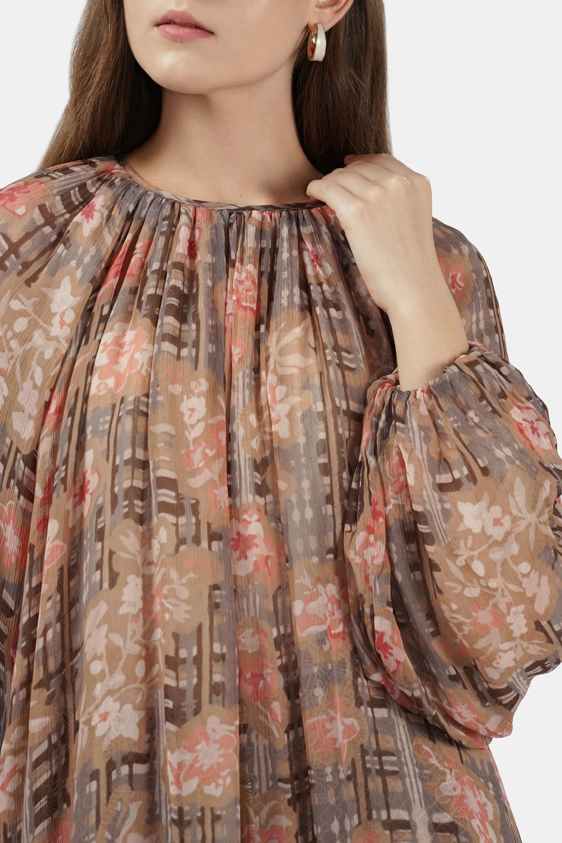 FIORI BLOUSE - BENANG JARUM