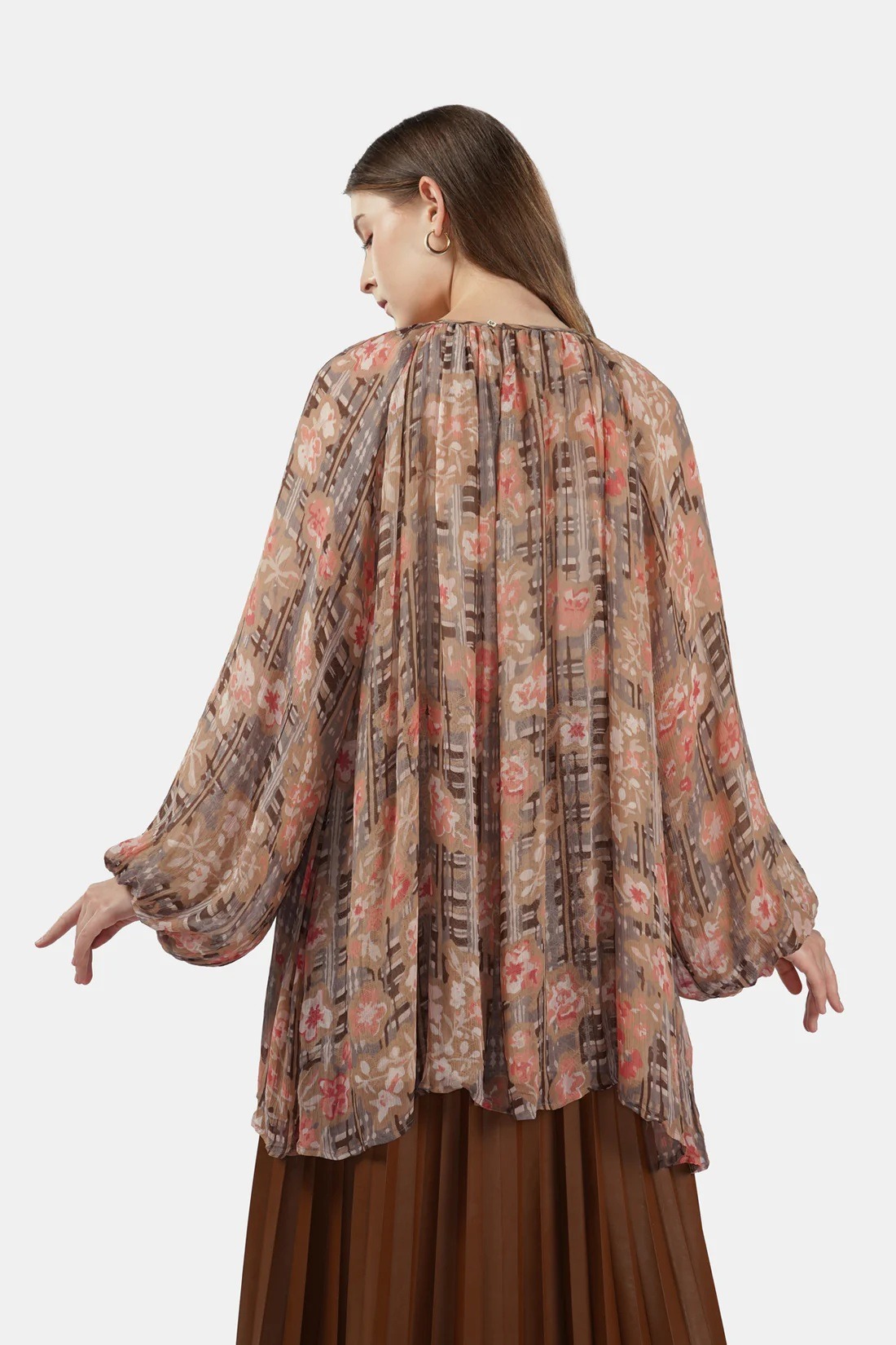 FIORI BLOUSE - BENANG JARUM